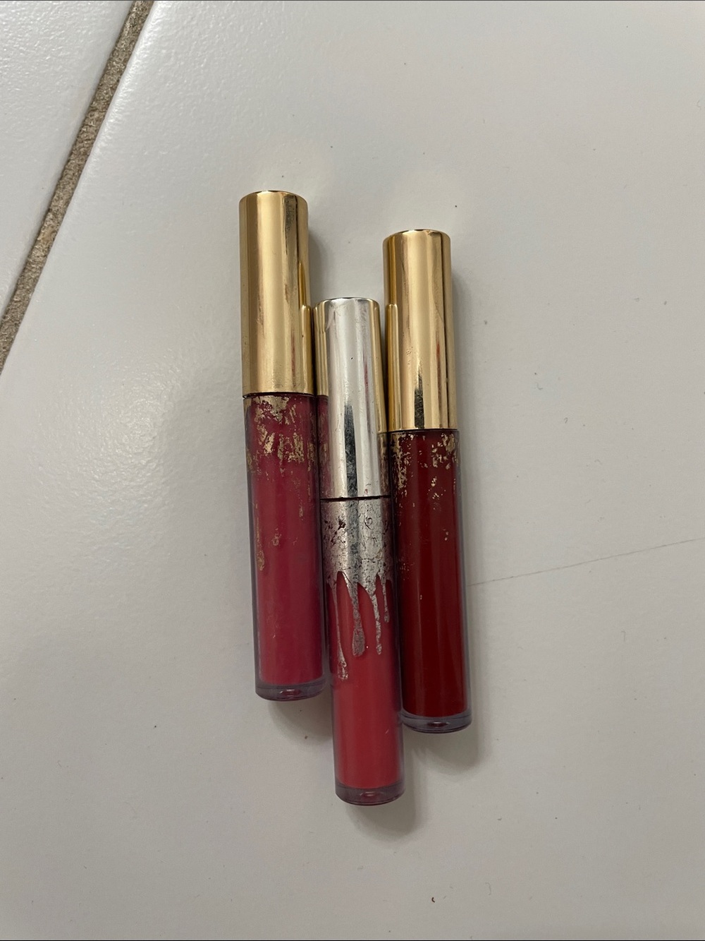 Kylie cosmetics liquid Lipstick Trio in kristen, Leo and Angel Rose, never used